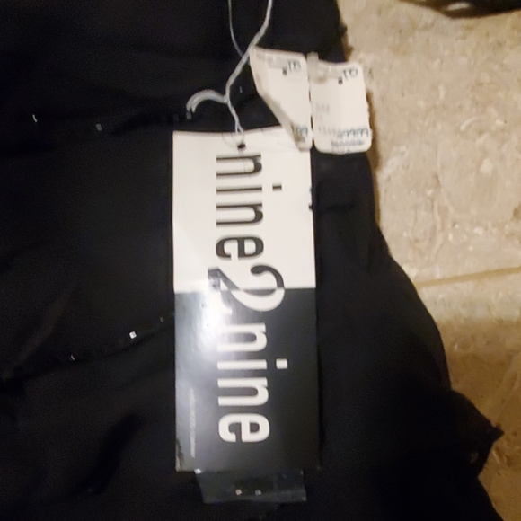 New special Occassion Black long ruffle dress - Picture 5 of 7